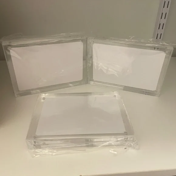 🖼️ 5x7 Double Sided Magnetic Acrylic Picture Frames 🖼️ - Picture 6 of 8